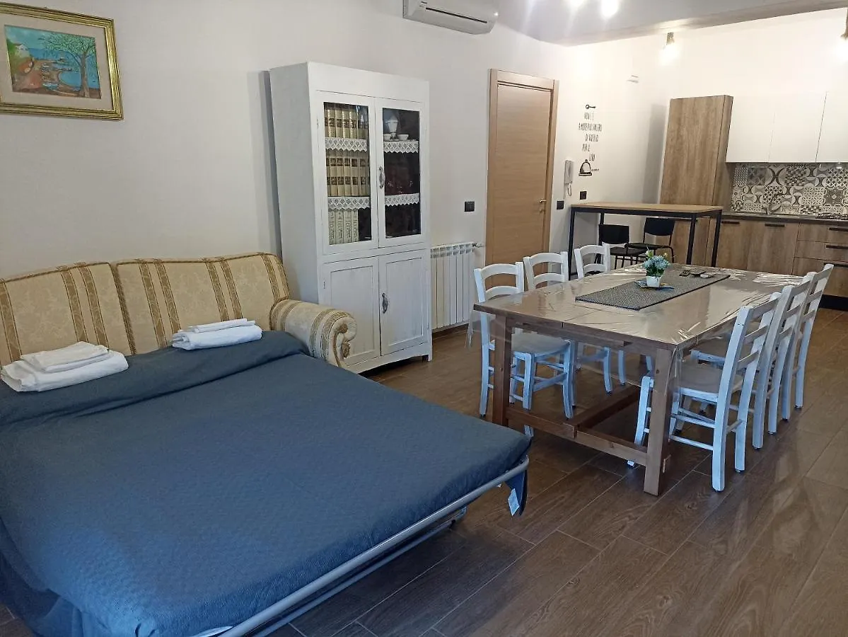 A Casa Di Franco Apartment Milazzo